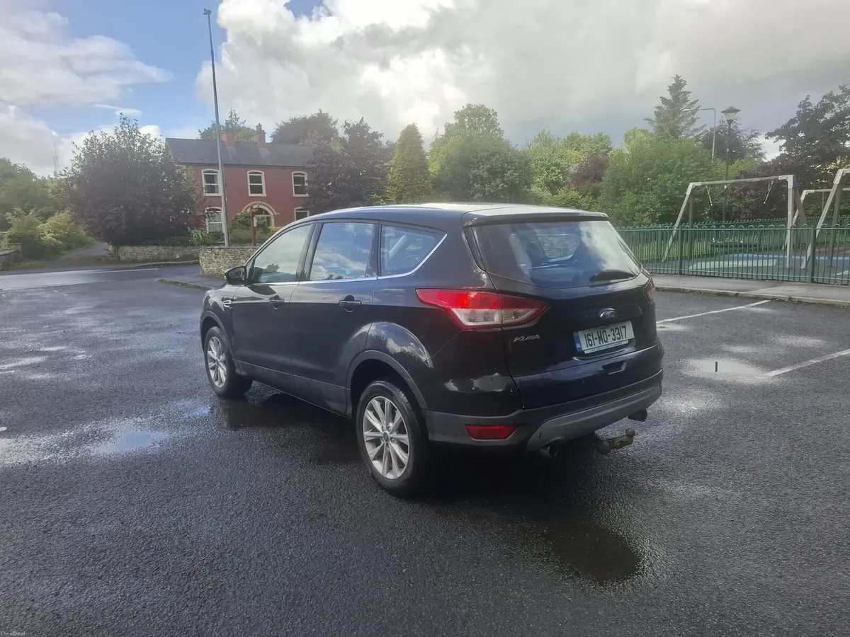 Ford Kuga - Image 4