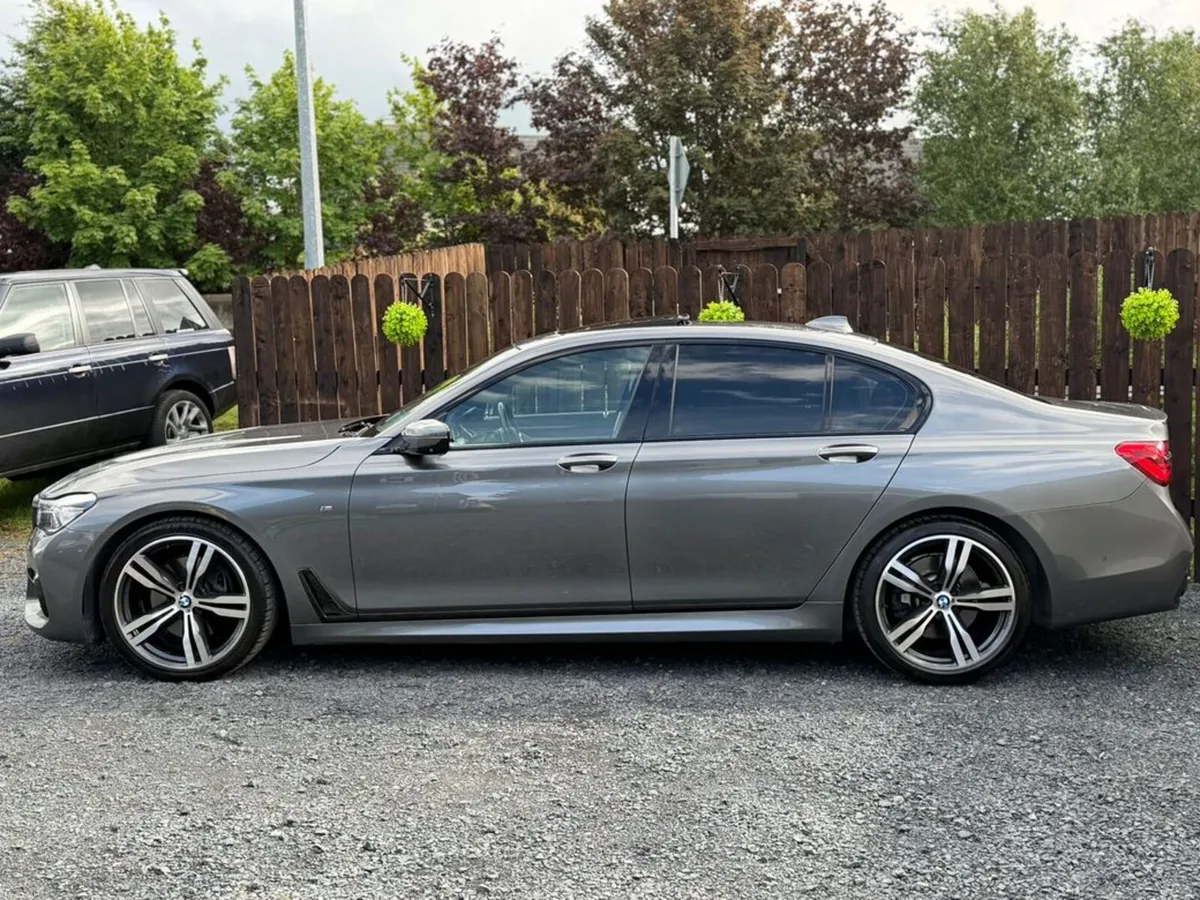 BMW 7-Series 740D XDRIVE MSPORT - Image 4