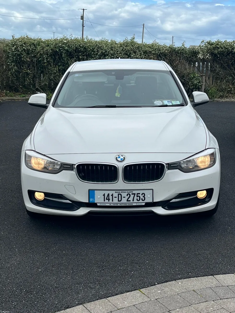BMW 3-Series 2014 316D Sport - Image 1