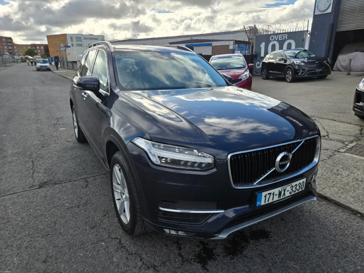 Volvo XC90 2.0 D5 MOMENTUM P/P 5DR A AUTO// FULL S - Image 1