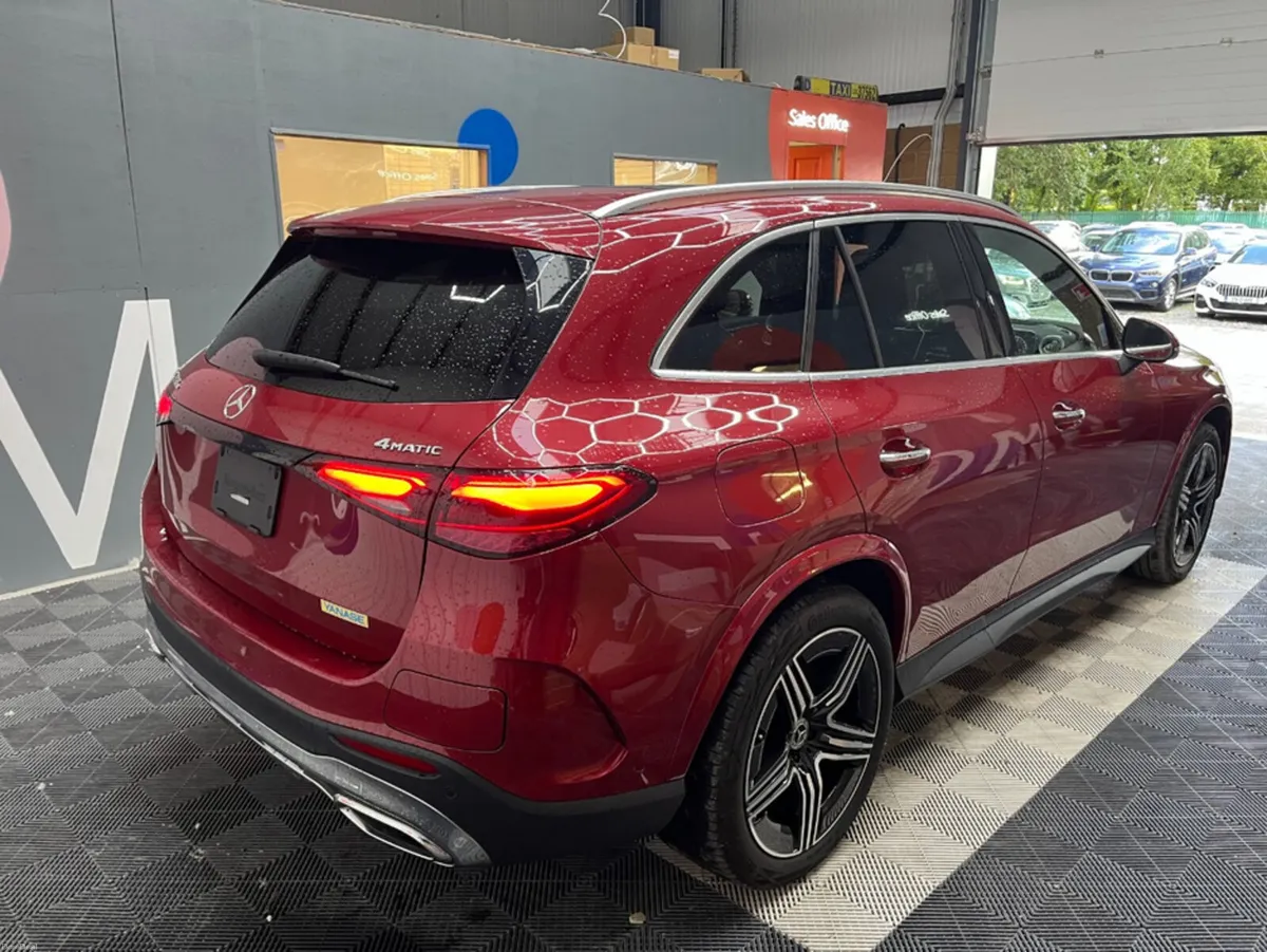 Mercedes-Benz GLC 2024 MERCEDES-BENZ GLC350E 4MATI - Image 2