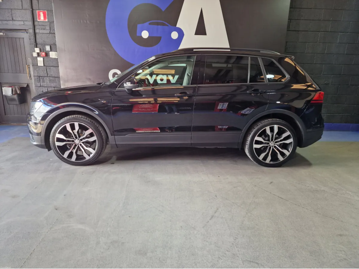 Volkswagen Tiguan 2.0TDI-81K MLS ONLY **UPGRADED 2 - Image 5