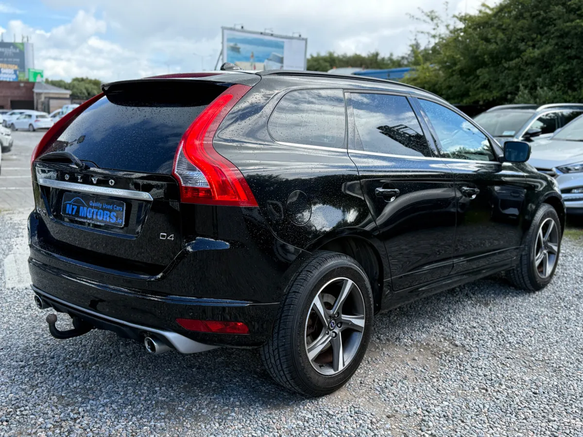 2016 Volvo XC60  2.0 R-DESIGN NAV - Image 3