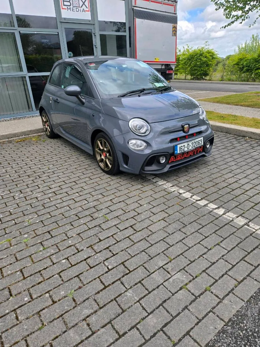 2016 Abarth 595 - Image 1