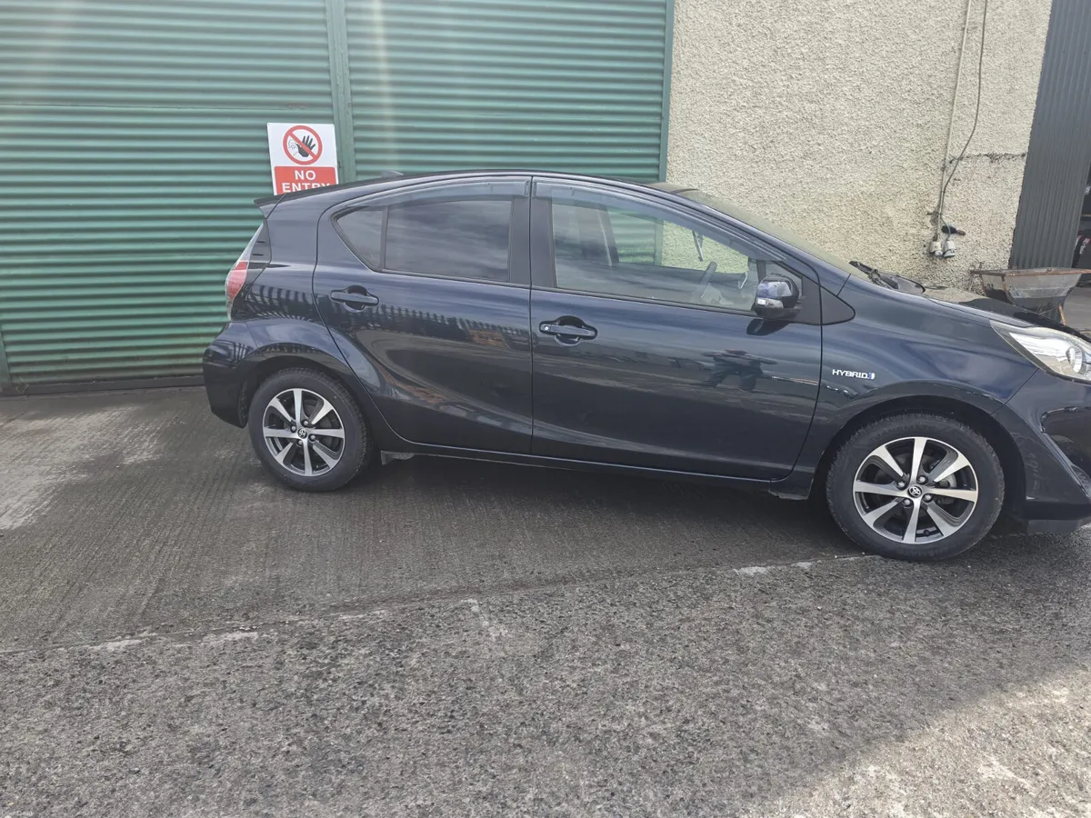 ~Toyota Aqua -2018~ ( Automatic) - Image 3