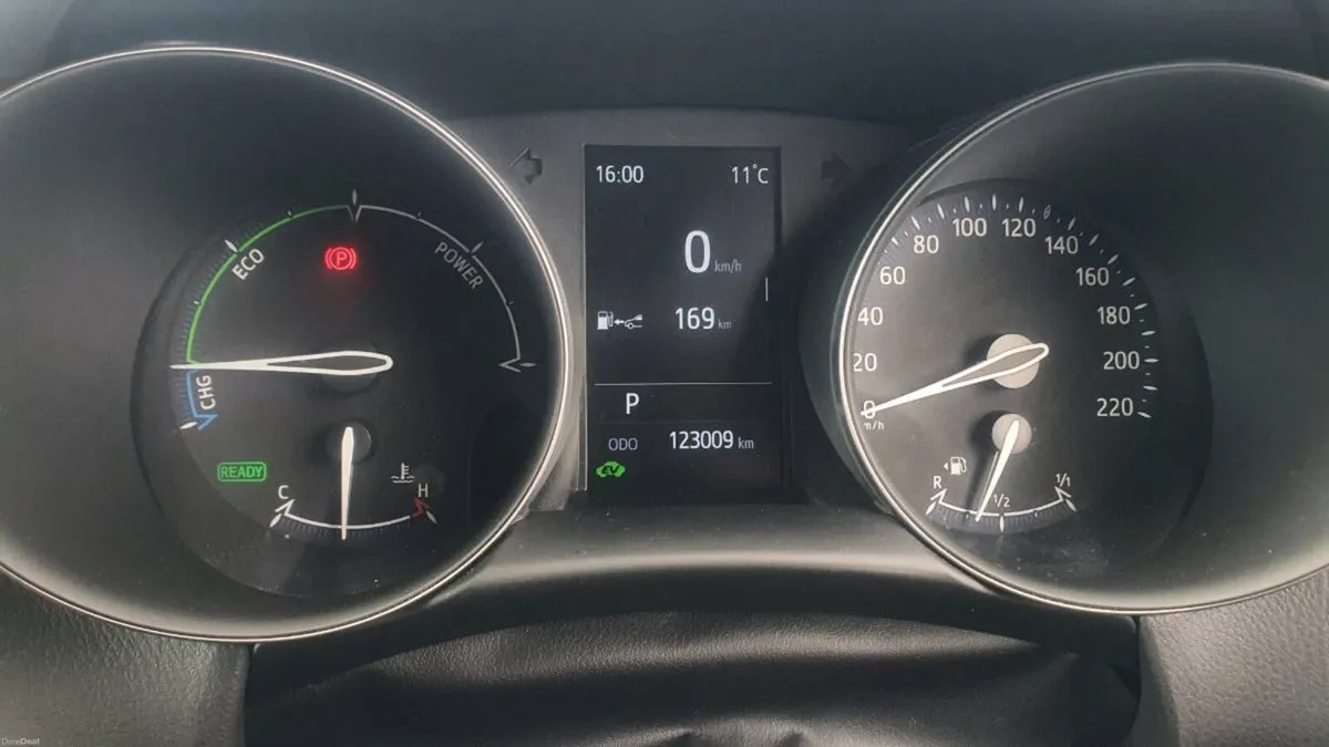 Toyota C-HR Luna 1.8l Petrol Hibryd model 2020. - Image 2