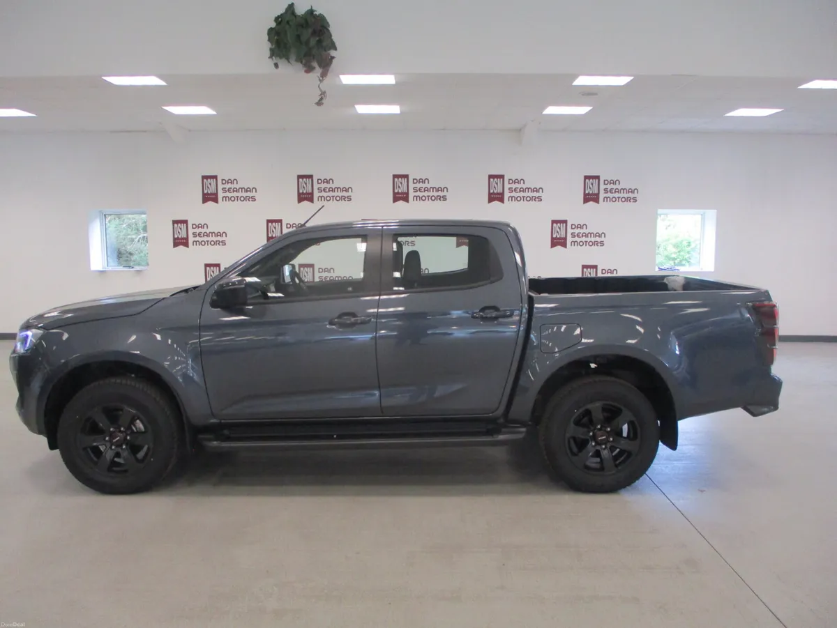 Isuzu D-Max LSE Crew-Cab Pickup 2026 - Image 1