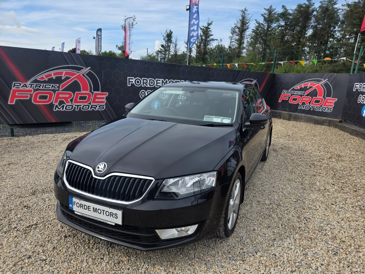 Skoda Octavia 2016 Automatic - Image 2
