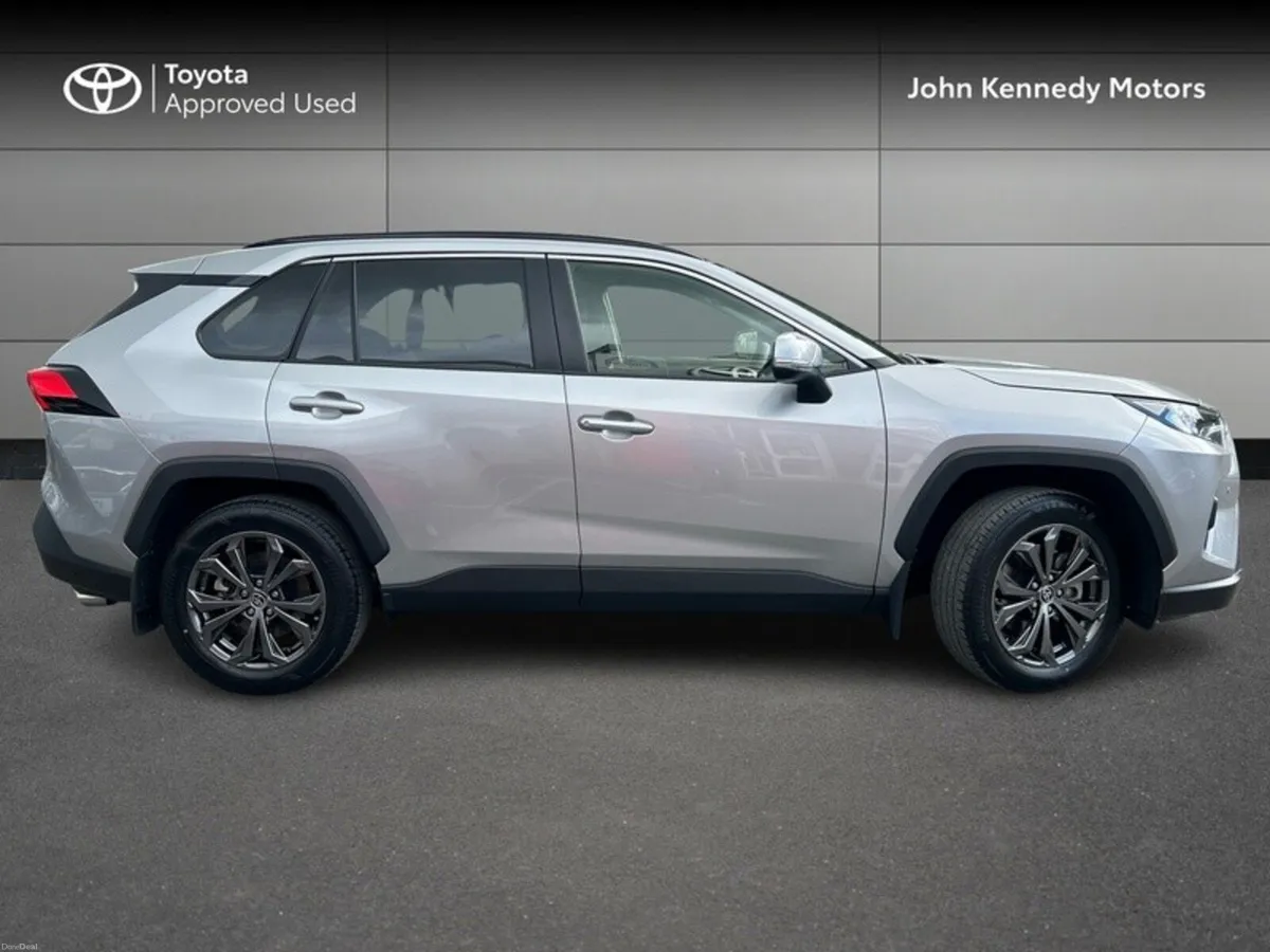 Toyota RAV4 HYBRID SOL - Image 3