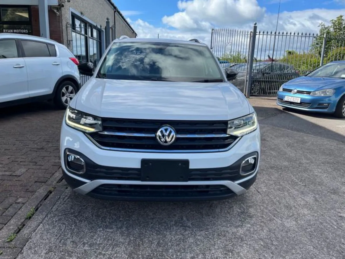 Volkswagen T-Cross 1.0 tsi high spec - Image 3