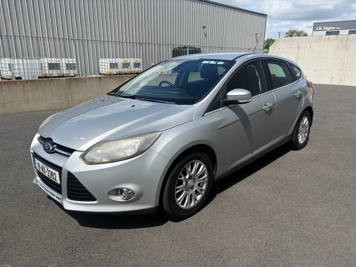 2012 Ford Focus NCT 12-26 - Image 2
