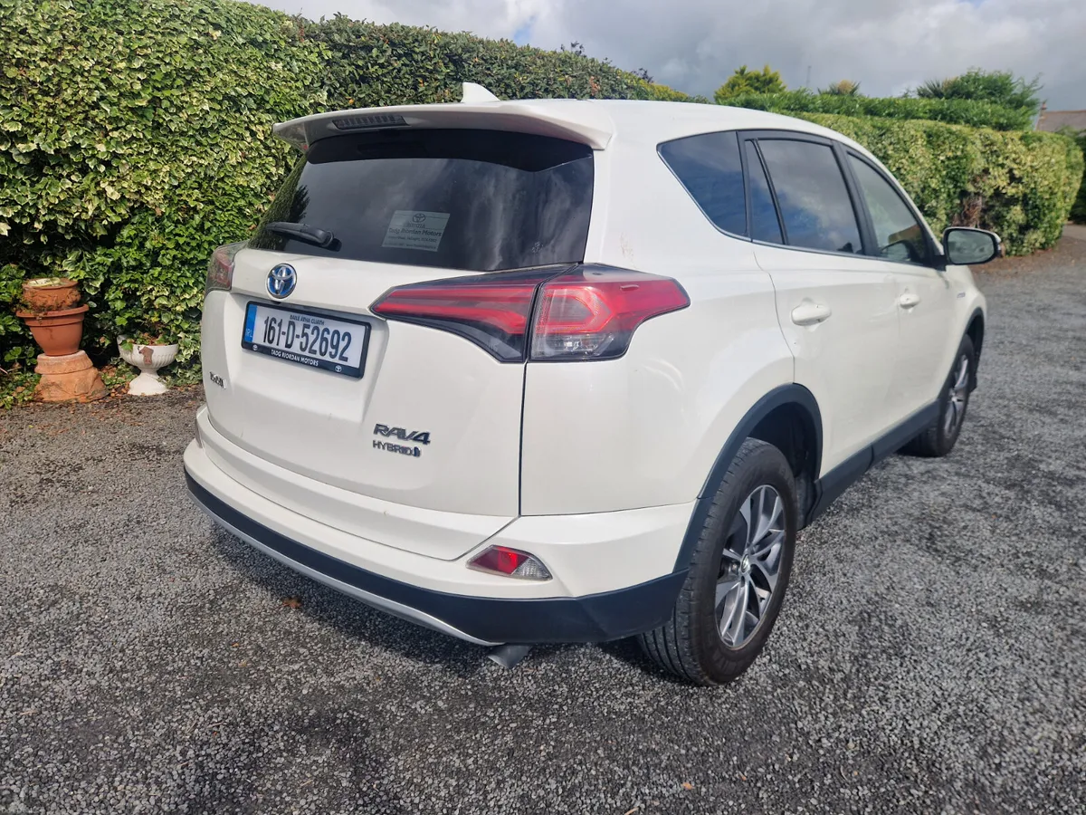 Toyota RAV4 HYBRID 2016 - Image 3