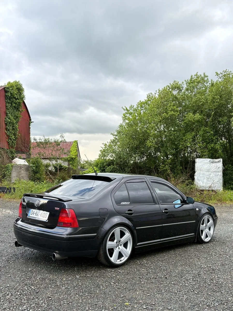 Volkswagen Bora - Image 4