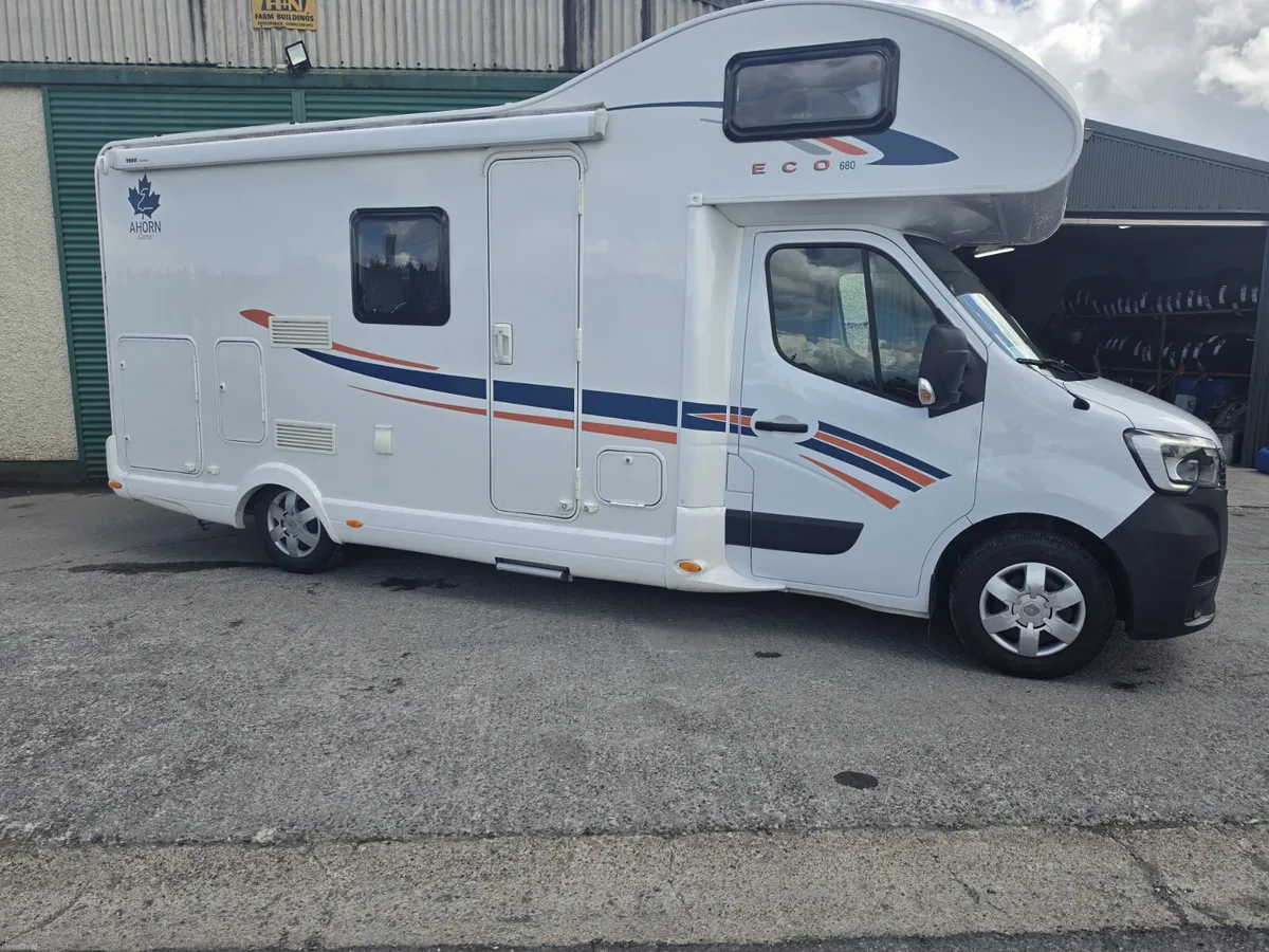 ~Renault Master~2020~(CAMPER) - Image 3
