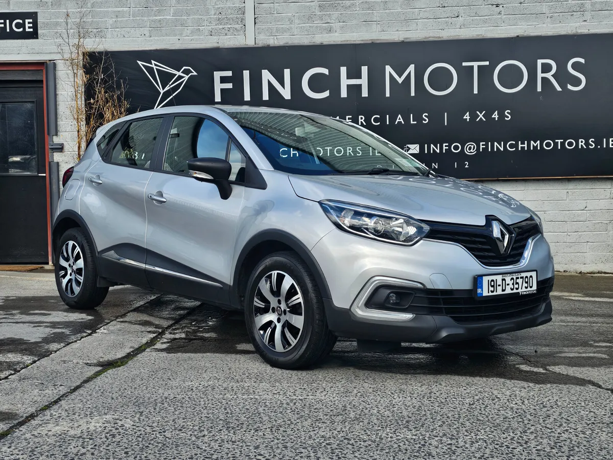 RENAULT CAPTUR // PETROL // 04/27 NCT - Image 1