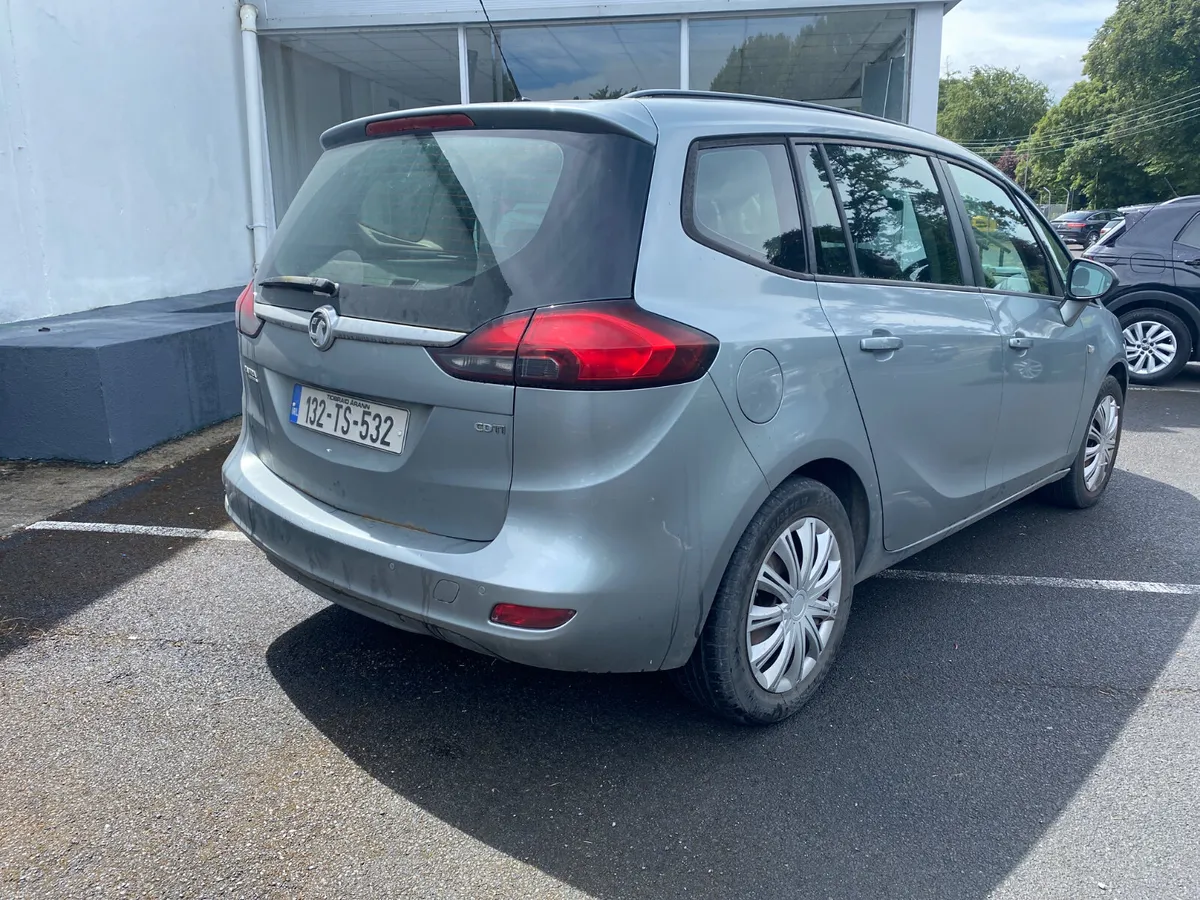 132  Opel  Zafira  2.0 Diesel 7 seater - Image 4