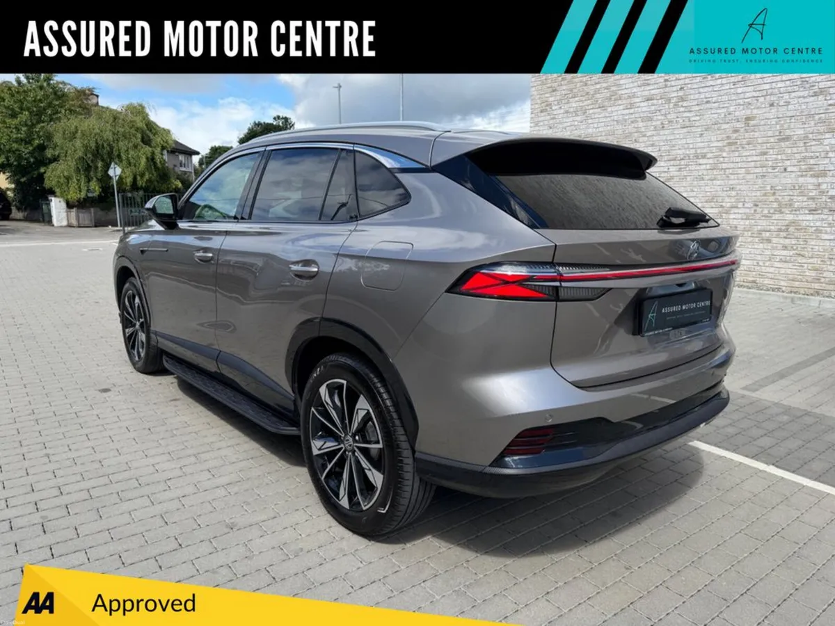 2025 MG HS EXCLUSIVE PHEV 24.7 kWh - Image 3