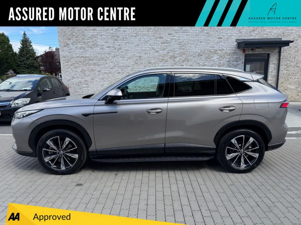 2025 MG HS EXCLUSIVE PHEV 24.7 kWh - Image 6