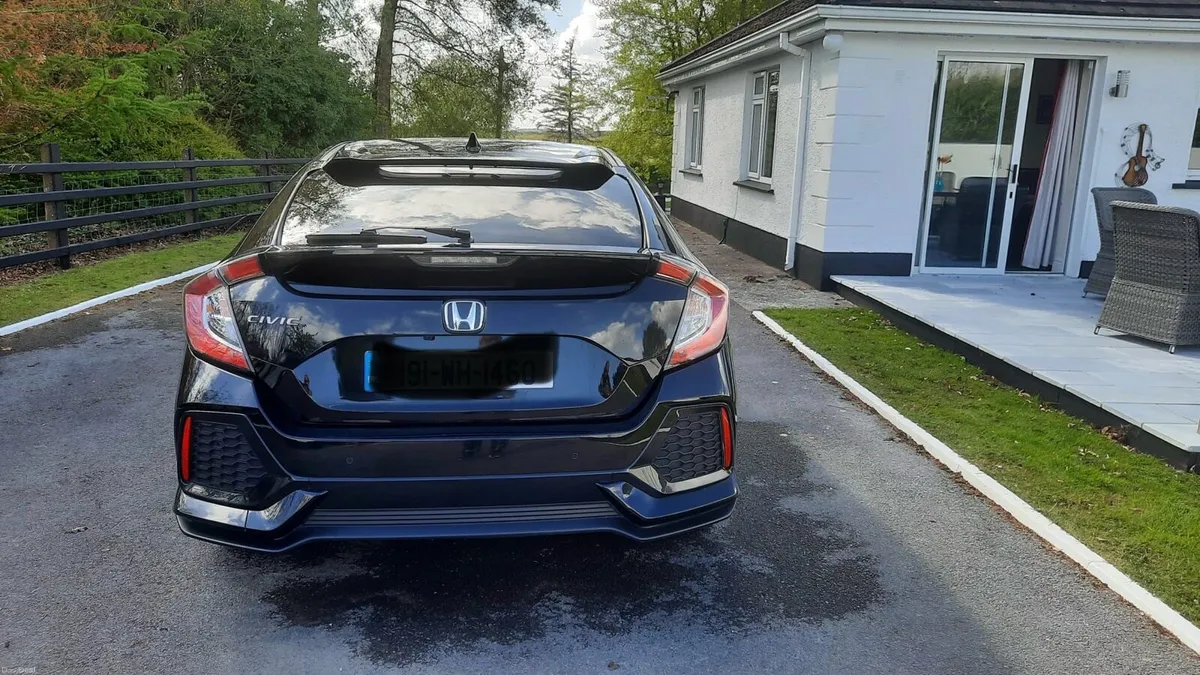 Honda civic - Image 2