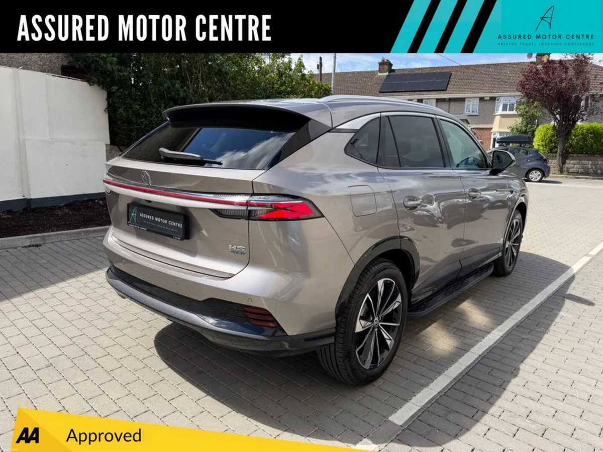2025 MG HS EXCLUSIVE PHEV 24.7 kWh - Image 3