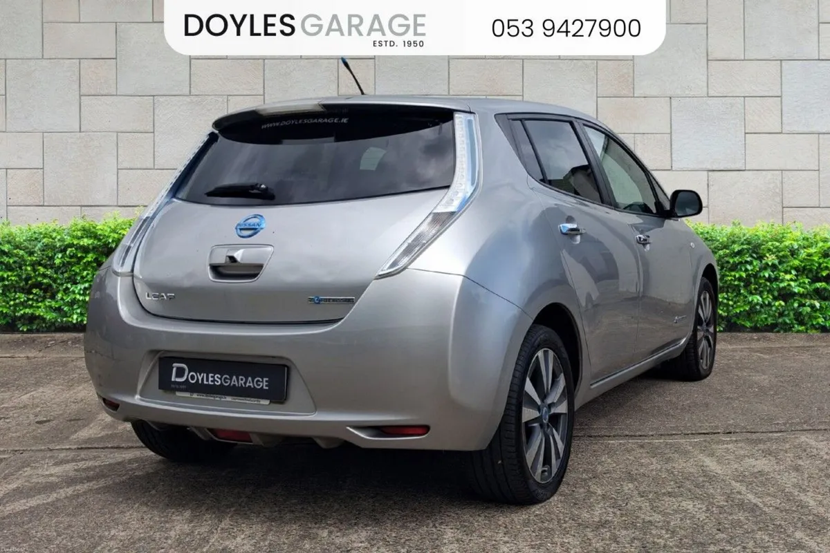 Nissan Leaf SVE *NO WARRANTY* - Image 4