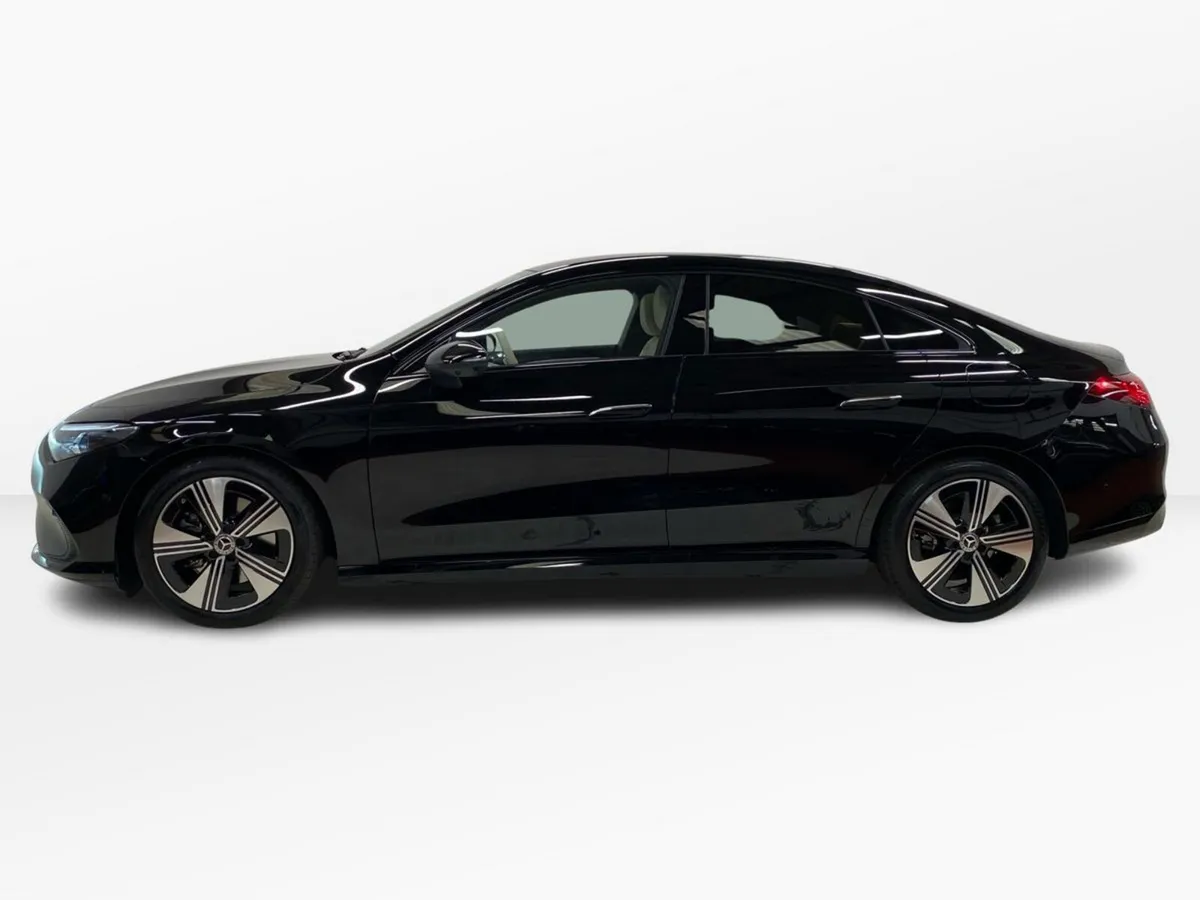 Mercedes-Benz CLA CLA 200 | Panoramic Sunroof - Image 5