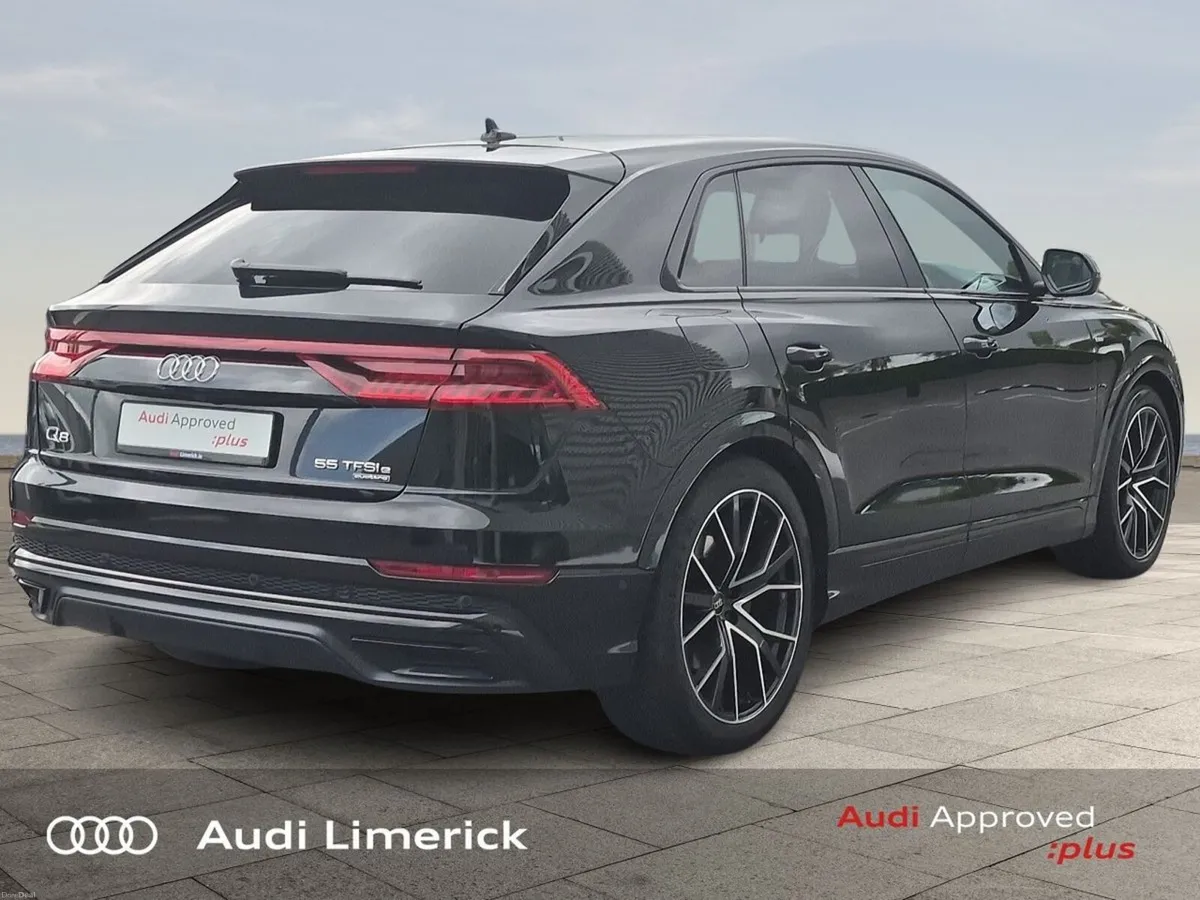 Audi Q8 55 S line TFSI E quattro Black Edition - Image 6