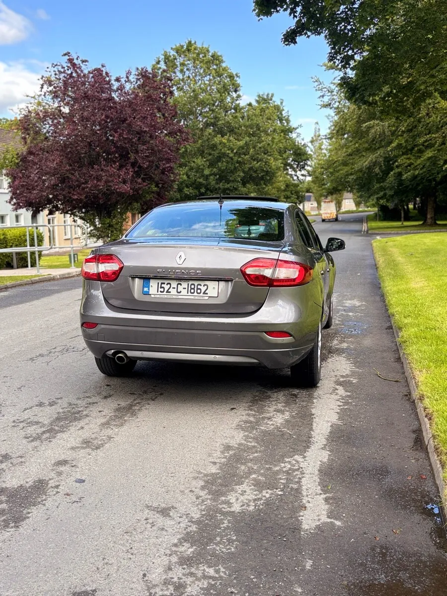Renault Fluence 1.5 dci  2.750 - Image 3