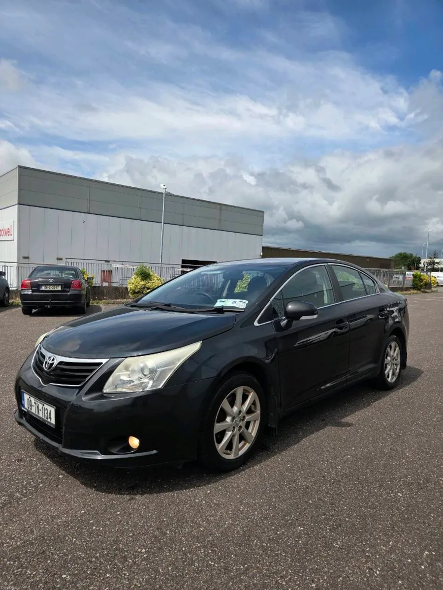 2009 TOYOTA AVENSIS 2 LITRE D4D. - Image 1