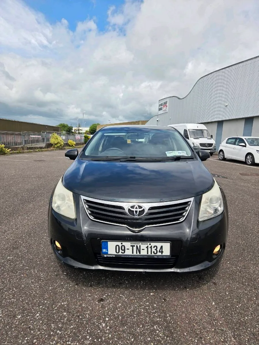 2009 TOYOTA AVENSIS 2 LITRE D4D. - Image 3