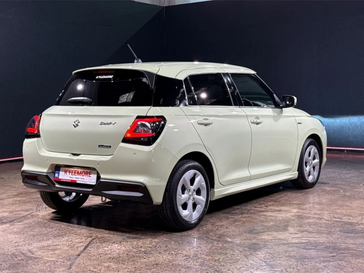 Suzuki Swift 1.2 HYBRID - NEW MODEL - CRUISE CONTR - Image 4