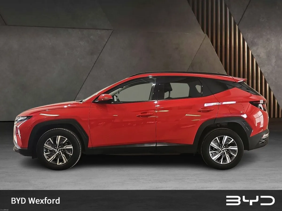 Hyundai Tucson 2WD Executive HEV Auto - Image 4