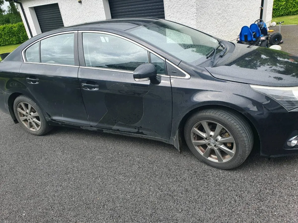 Toyota Avensis - Image 3