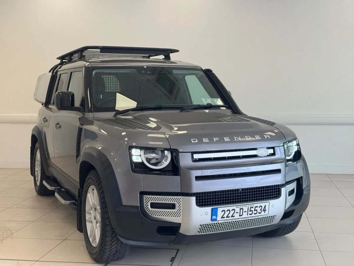 Land Rover Defender 2022 - Image 1