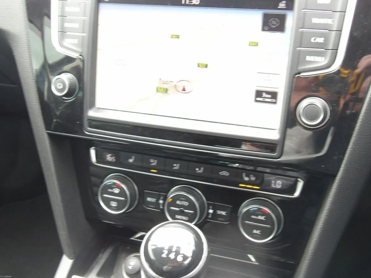 Volkswagen Passat HIGHLINE BE SPORTS 1.6 TDI 6SPEE - Image 2