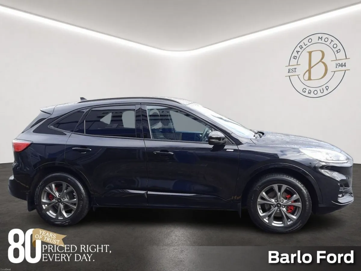 Ford Kuga 2.5 ST Line pHev 243PS Auto - Image 4