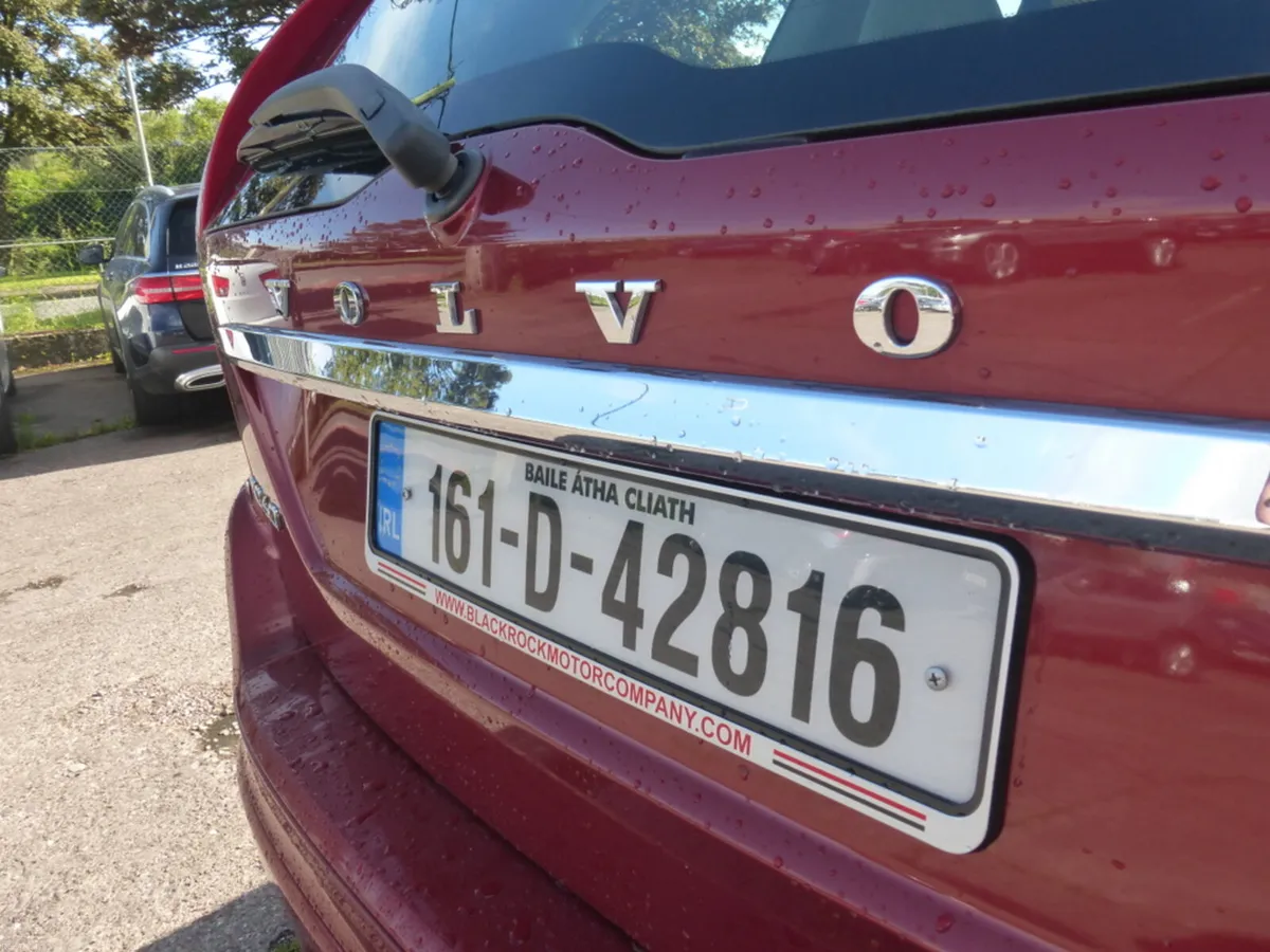 Volvo XC60 2016 - Image 6