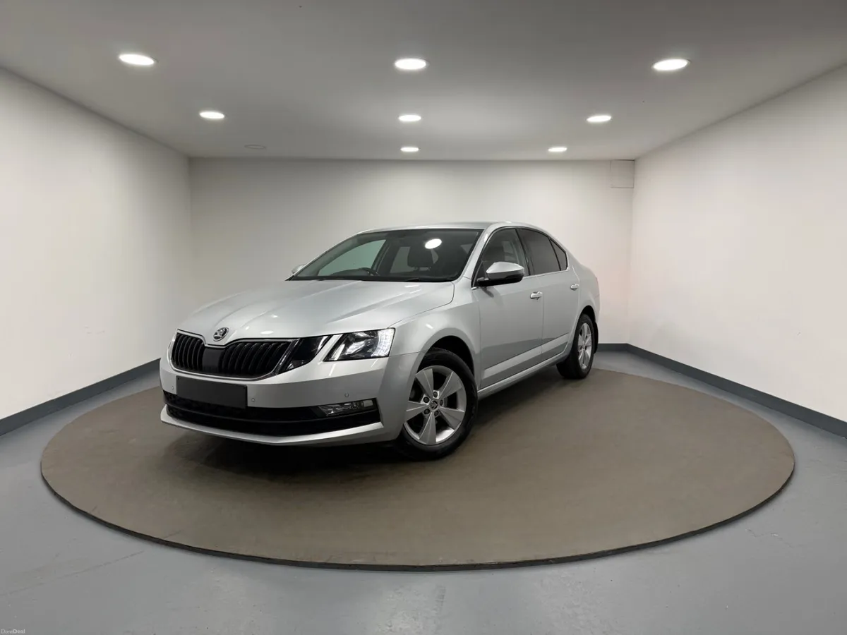 2019 Skoda Octavia 1.6 TDI SE TECH - Image 3
