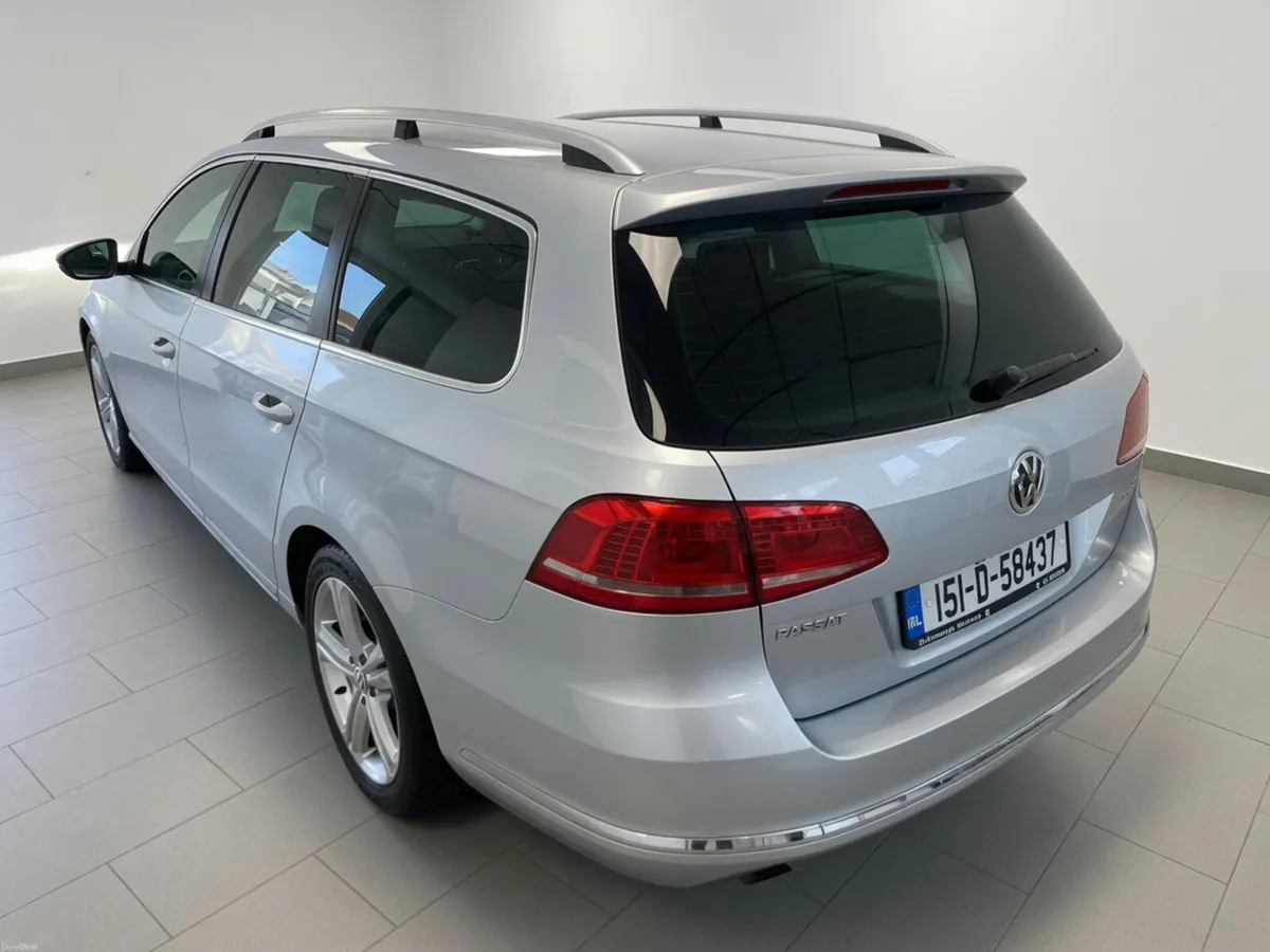 Volkswagen Passat 2015 R line spec - Image 2