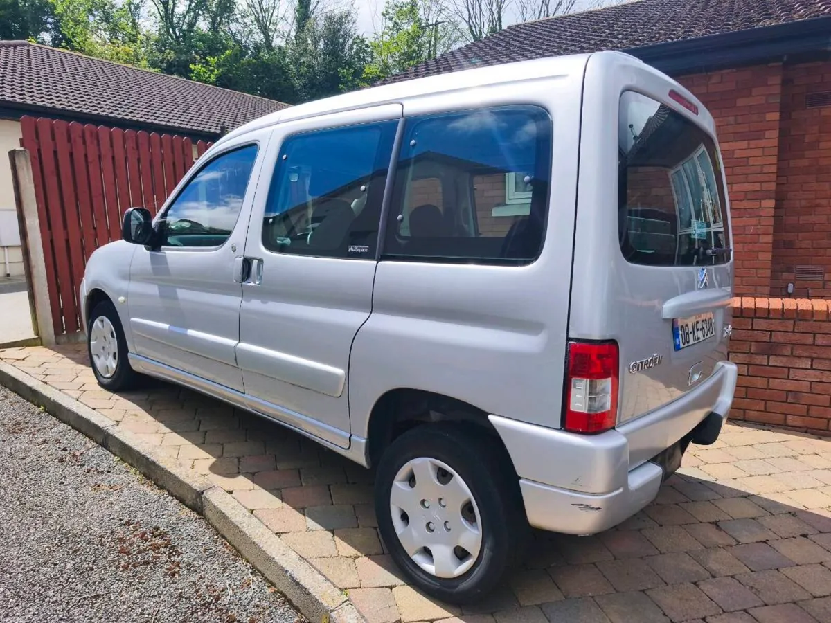 Wheelchair Accessible Citroen Berlingo Multispace - Image 2