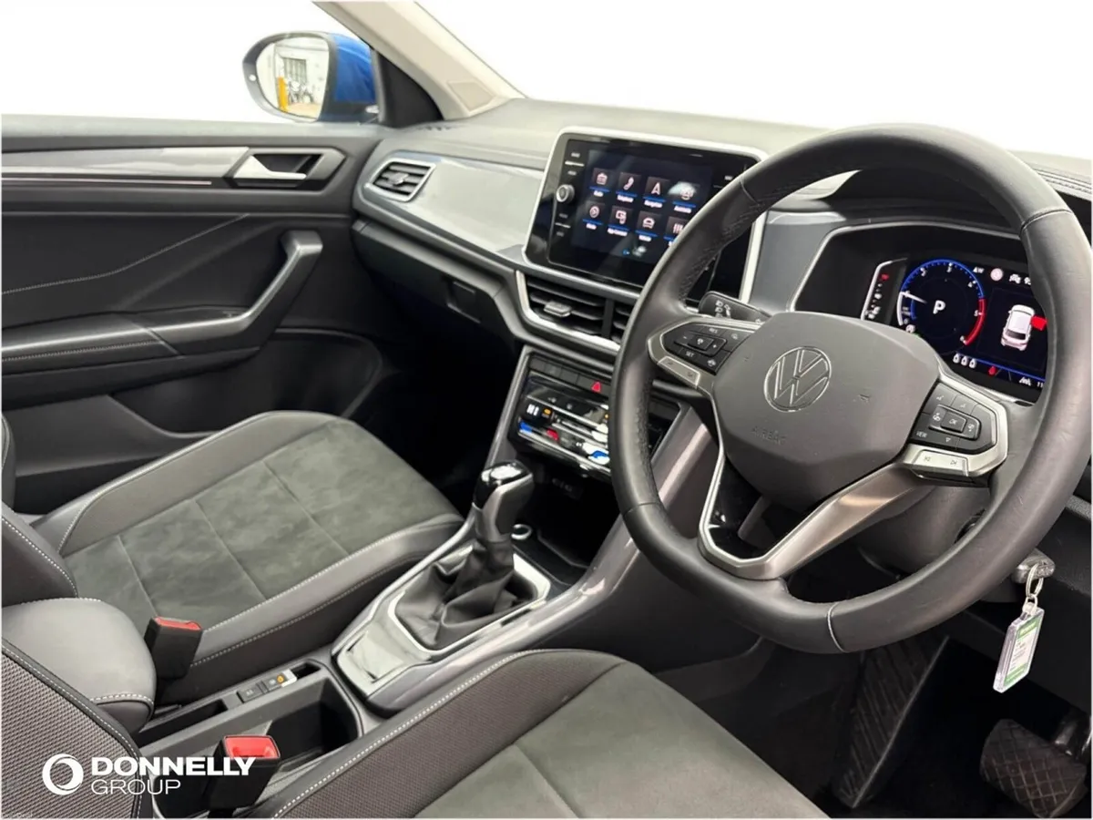 Volkswagen T-roc Diesel Hatchback Style - Image 6
