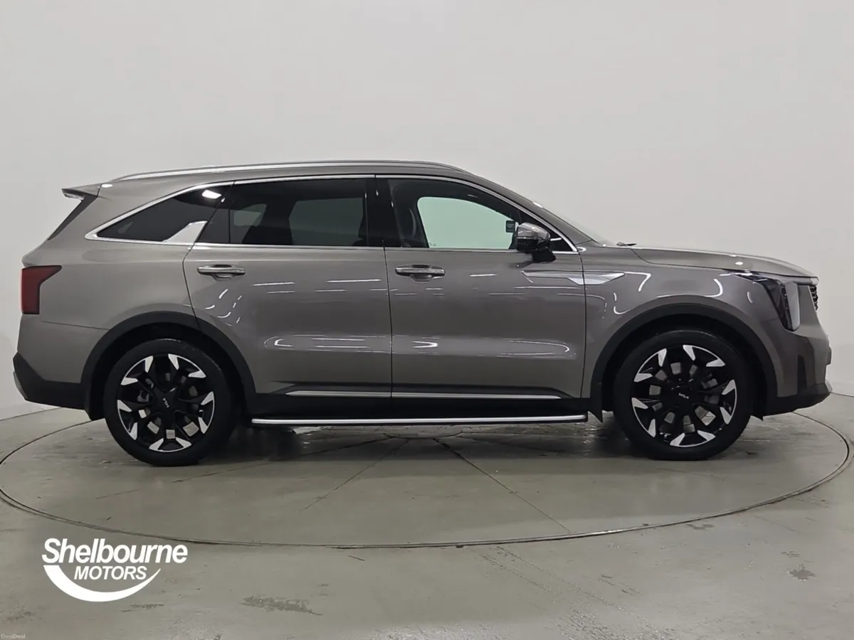 Kia Sorento Diesel Station Wagon 4 - Image 3