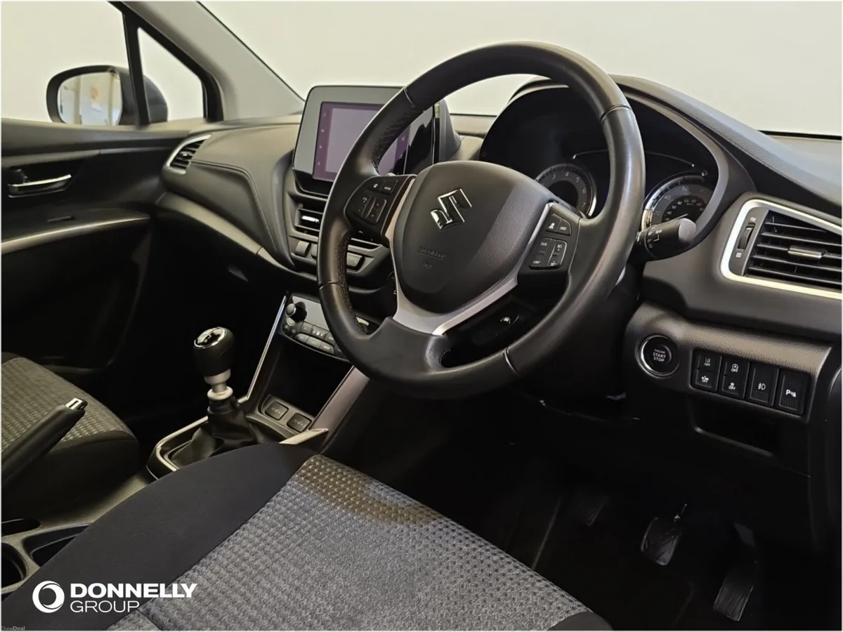 Suzuki S-Cross Hatchback Motion - Image 4