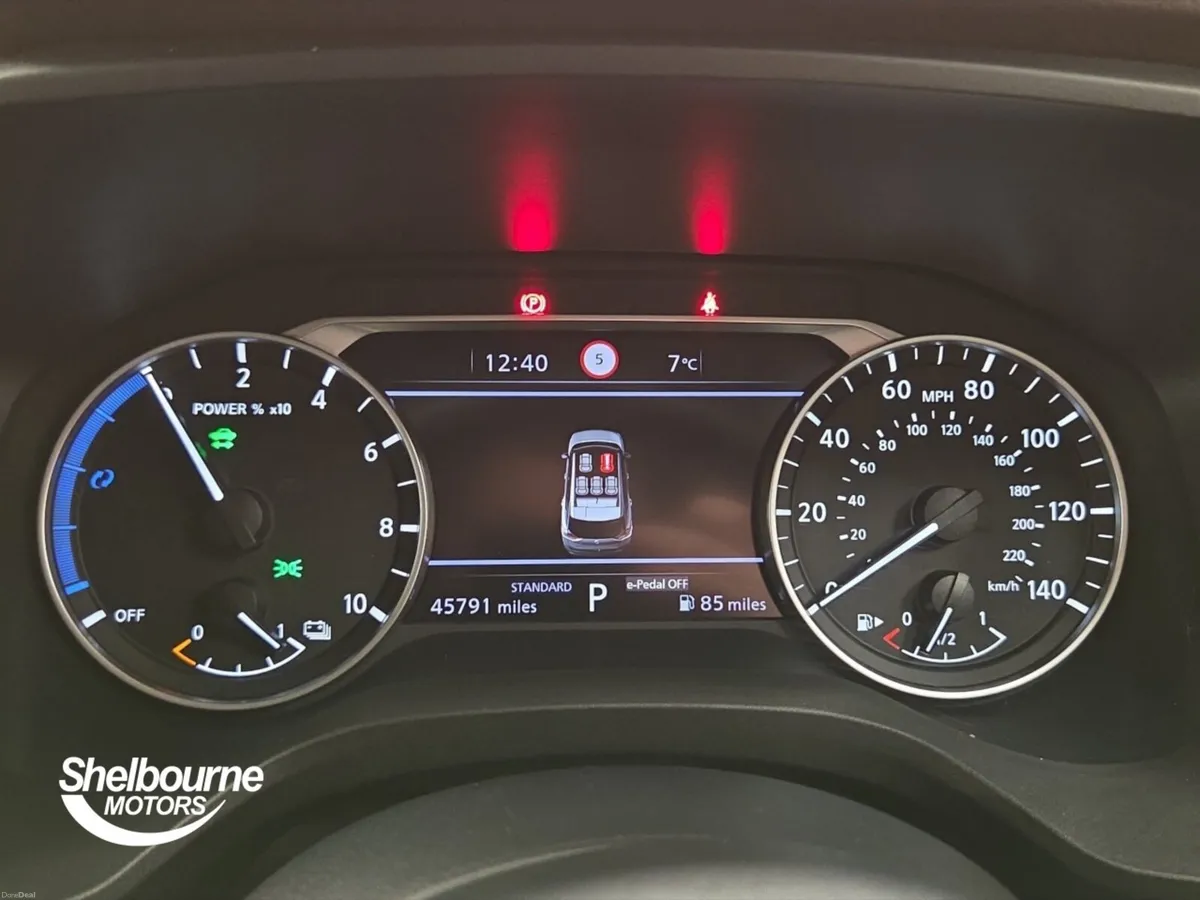 Nissan Qashqai X-trail 1.5 E-Power E-4orce 213 Ace - Image 5