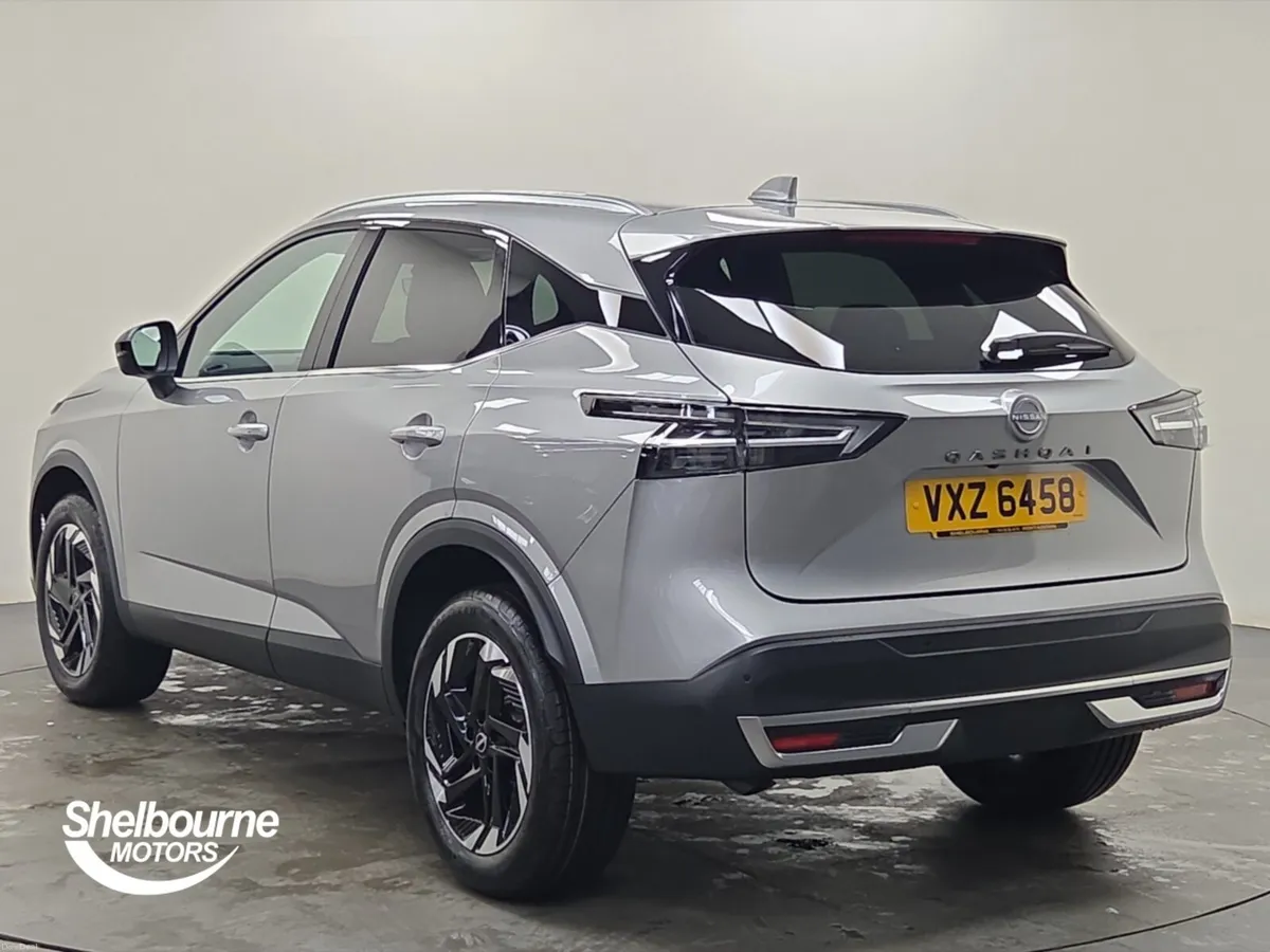 Nissan Qashqai Hatchback N-Connecta - Image 2