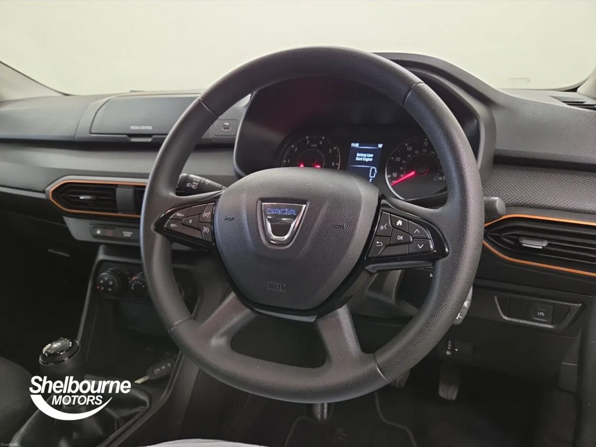 Dacia Sandero Stepway ESSENTIAL TCE - Image 4