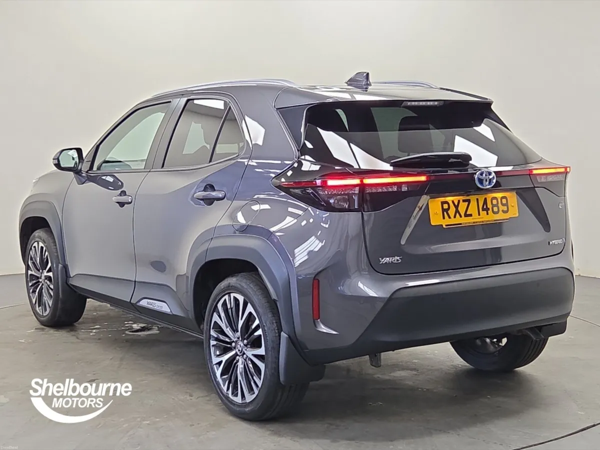 Toyota Yaris Cross Estate Excel - Image 2