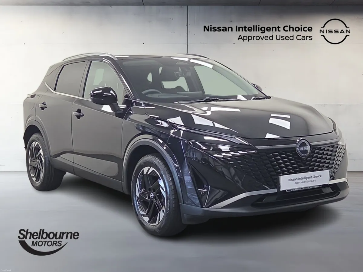 Nissan Qashqai Hatchback N-Connecta - Image 1