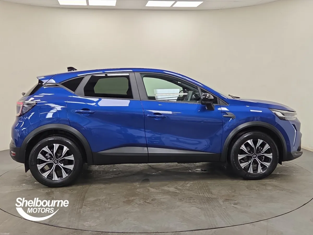 Renault Captur Hatchback Evolution - Image 3