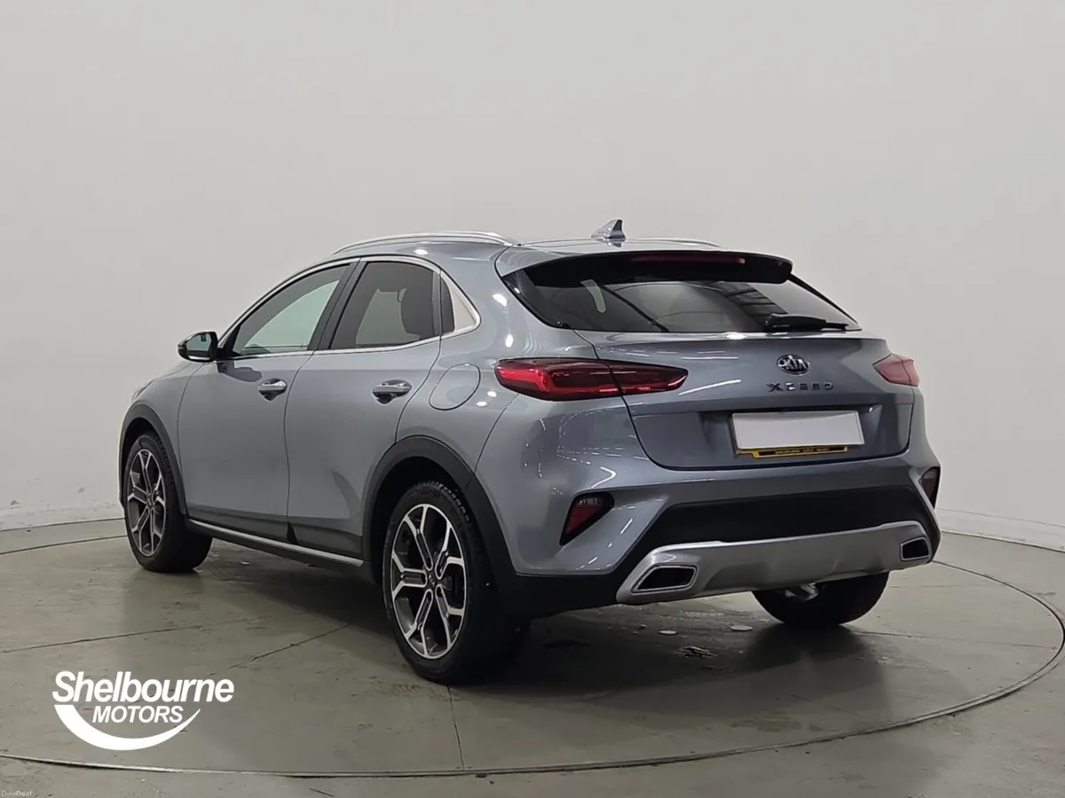 Kia XCeed Hatchback Special Edition Edition - Image 2